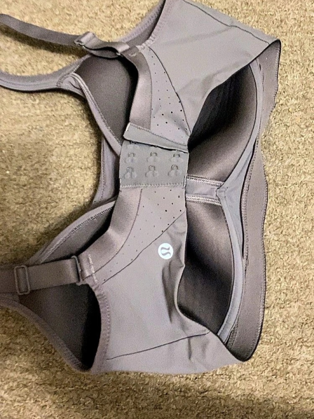 lululemon Run Times Bra Gray Sports Bra Size 32E/Sister Sizes on slide 4